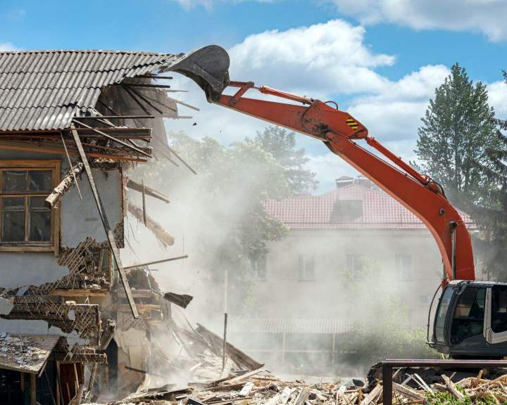 Destruction de bâtiment Le Mans
